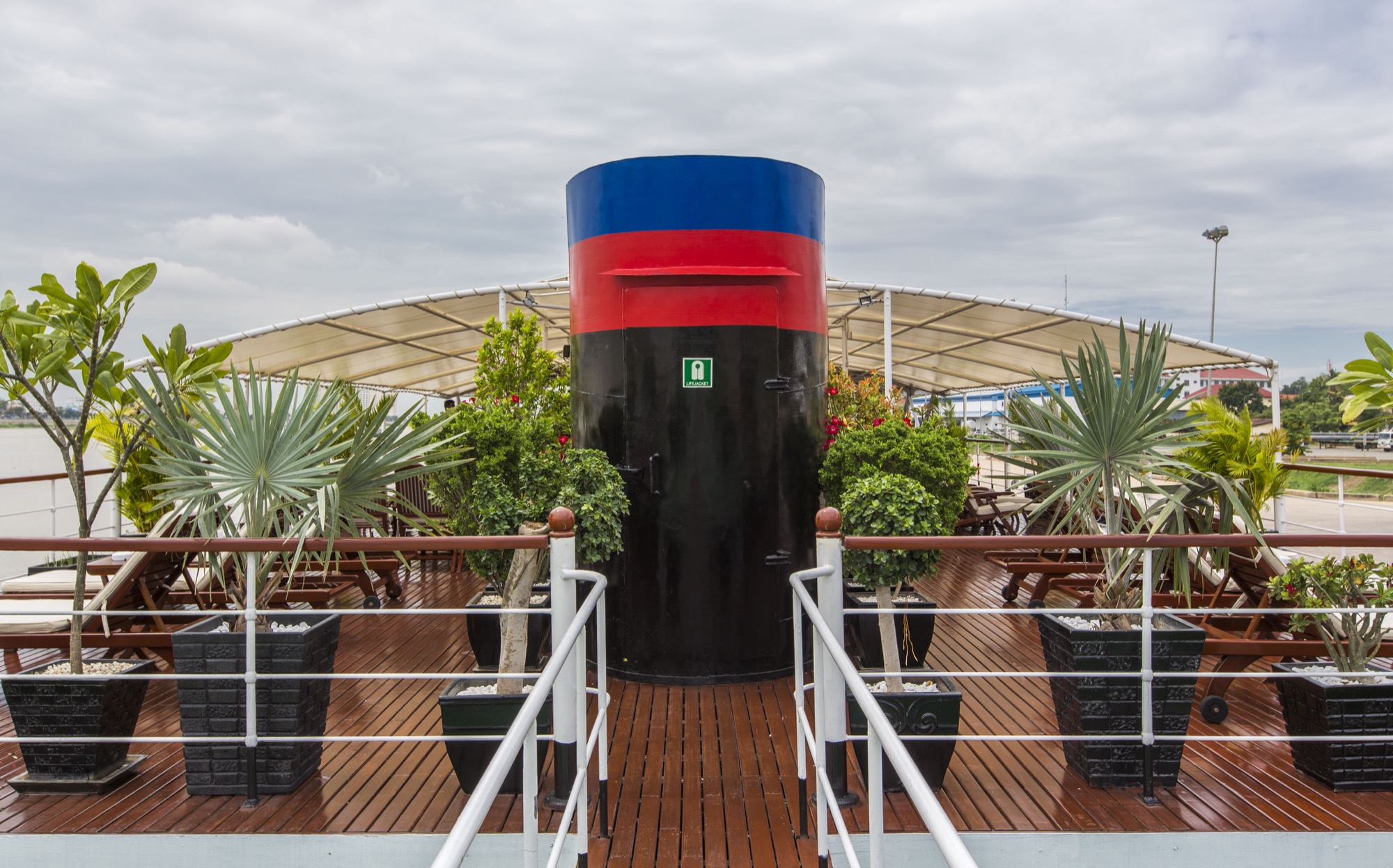 Pandaw RV Tonle Pandaw Sun Deck.jpg